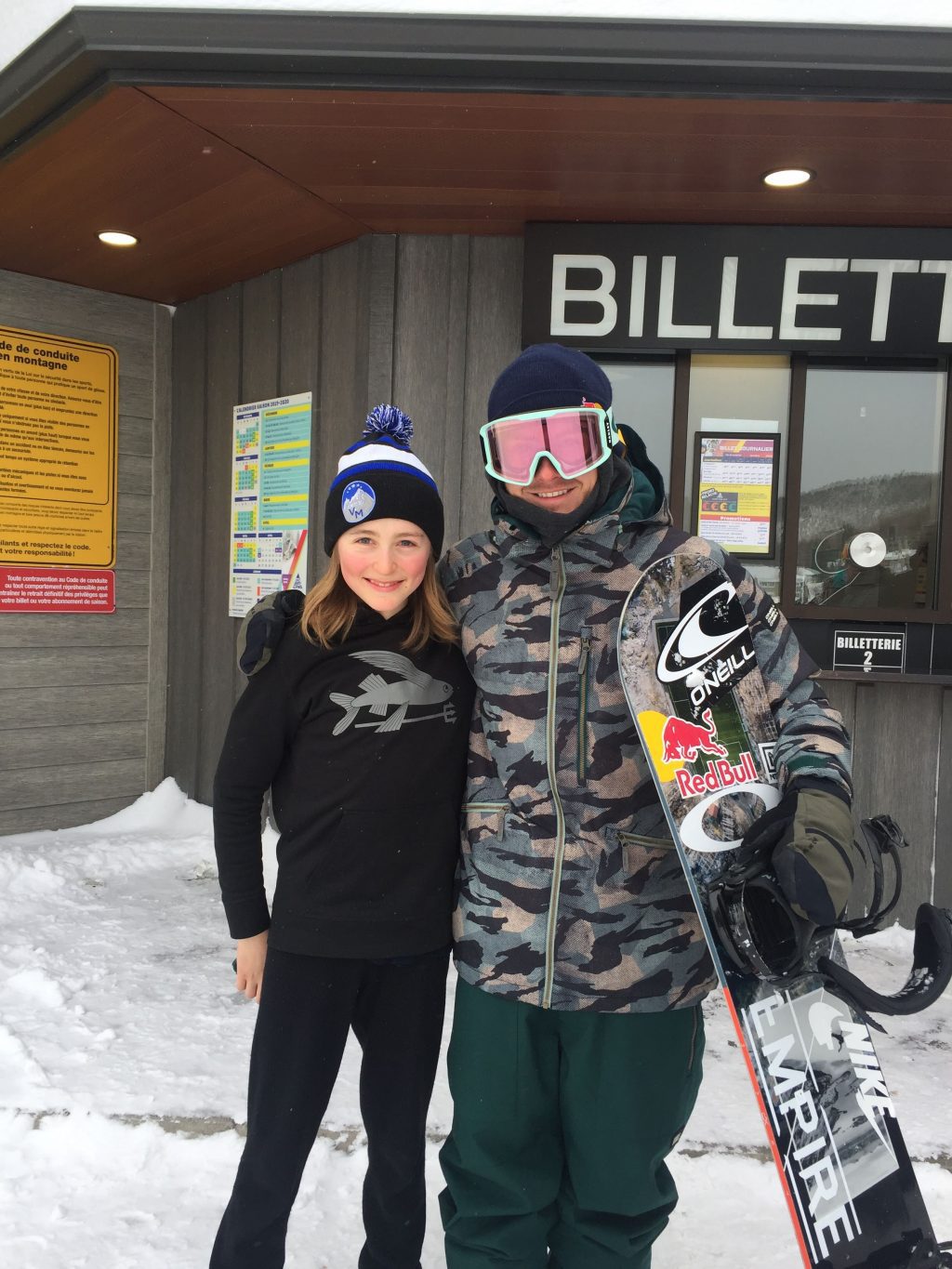 Club de ski et planche